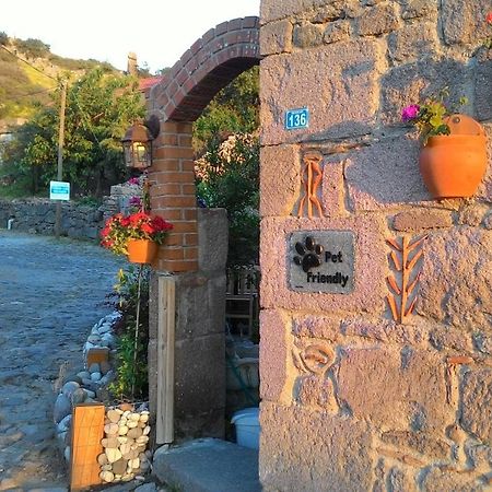 Assos Bohemian Hotel Экстерьер фото